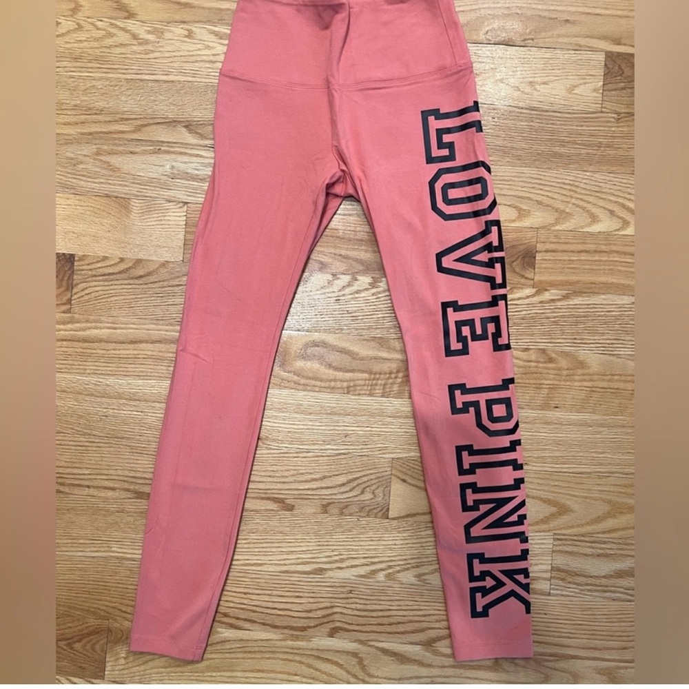 COPY - Pink Victoria Secret Leggings